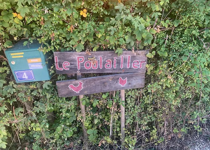 Logement Independant Le Poulailler Proche Guedelon