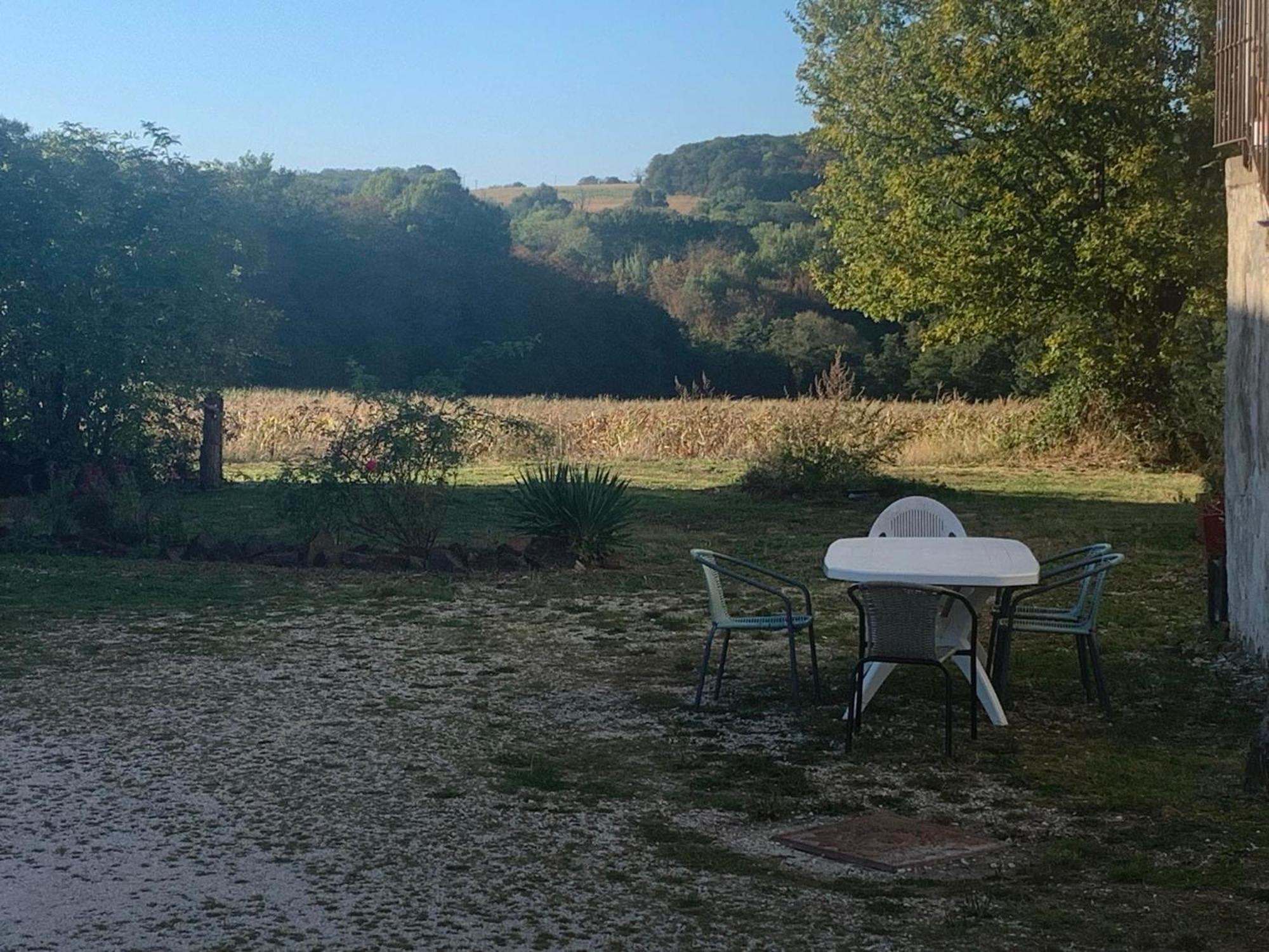 Independant Le Poulailler Proche Guedelon Treigny